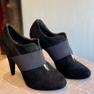 Suede heels
